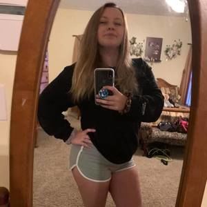 Meet your Posher, Mckenzie